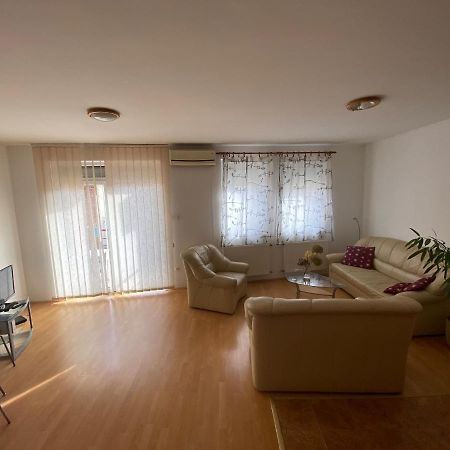 Ihome Apartment 3.0 Pecs Luaran gambar