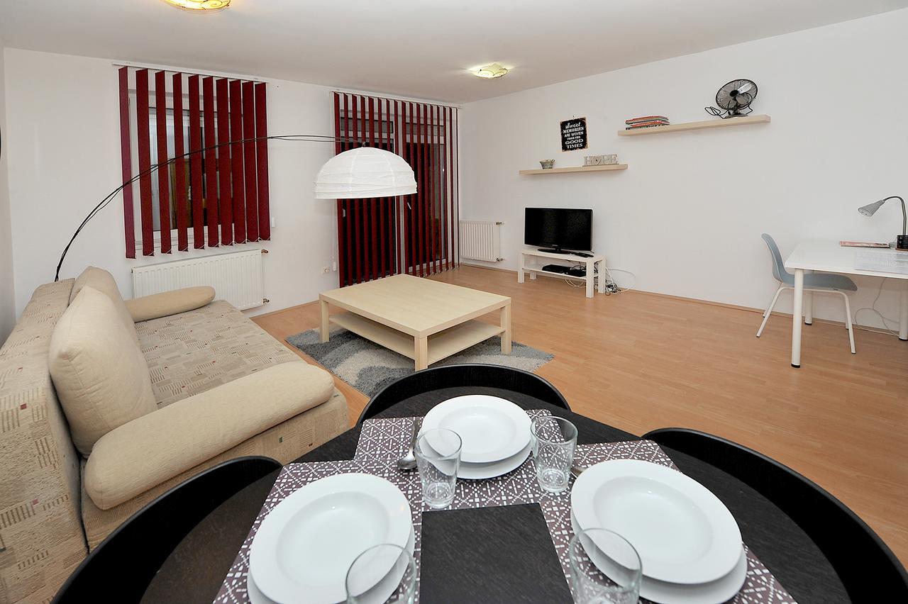 Ihome Apartment 3.0 Pecs Luaran gambar